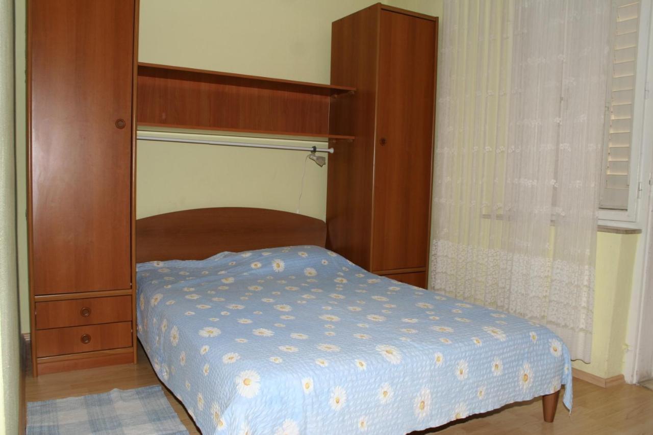 Apartments By The Sea Podgora, Makarska - 2615 Kültér fotó